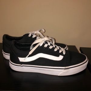 Black vans
